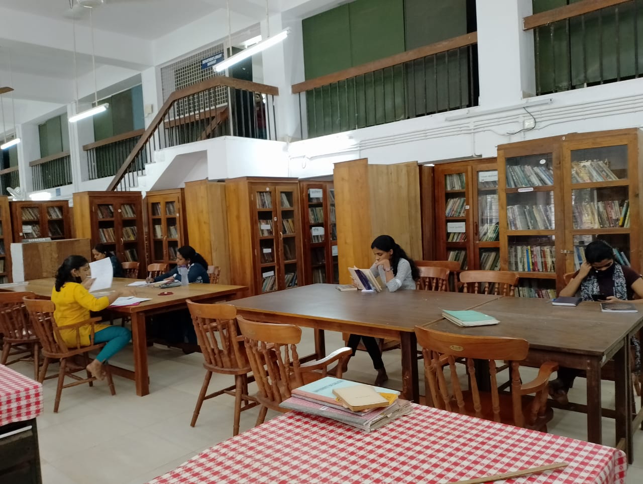 Library Hindi 2